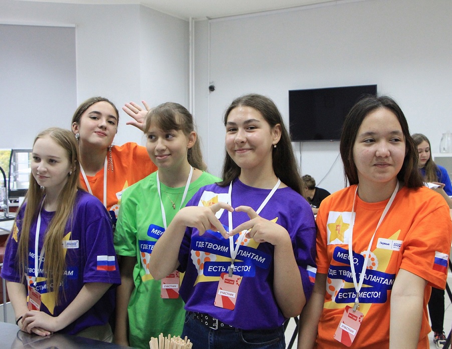 13 сентября ИПТД встречал учащихся из Оренбургской области в рамках Всероссийского конкурса «Большая перемена».