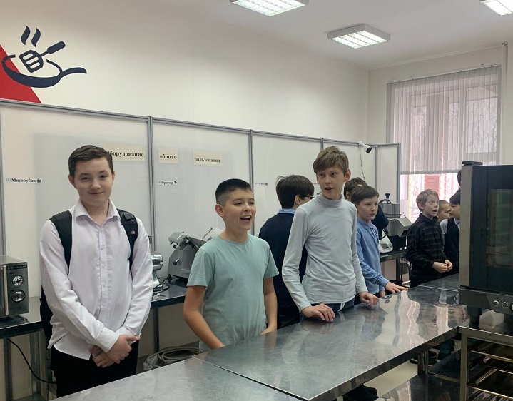 31 января подписано соглашение о сотрудничестве Института пищевых технологий и дизайна со Школой № 154 Приокского района Нижнего Новгорода.