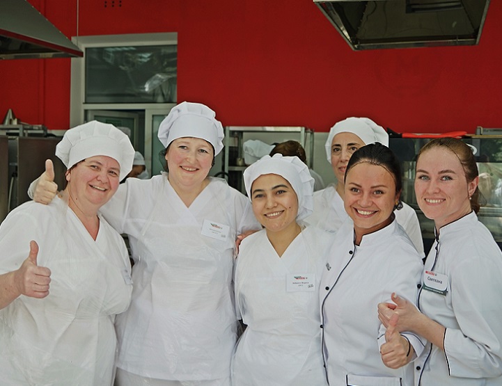 22 мая в Институте пищевых технологий и дизайна прошел конкурс профессионального мастерства компании SPAR «Лучший повар-универсал 2024».