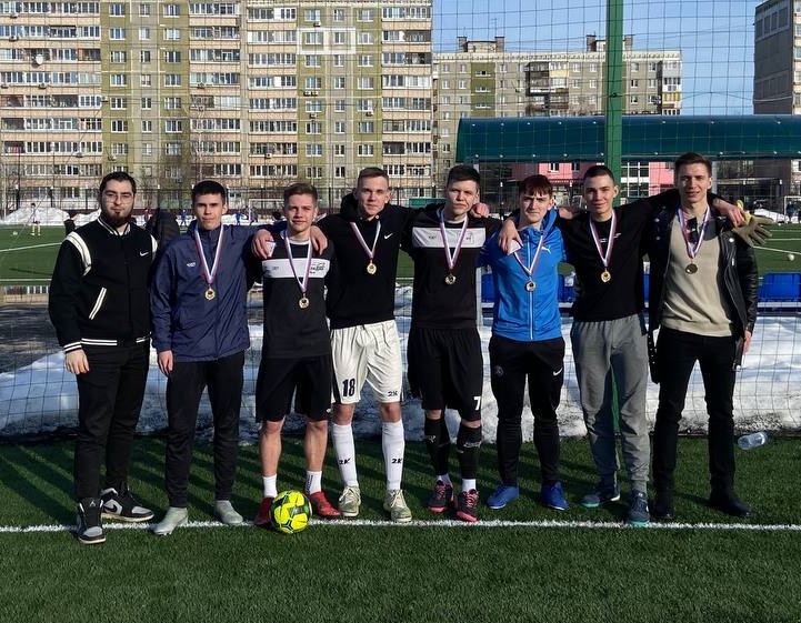 22 марта команда Института пищевых технологий и дизайна заняла первое место в первенстве Автозаводского района по мини-футболу среди студентов «Спортивная молодежь»!