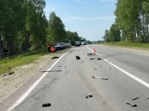 Двое детей и двое взрослых пострадали в жестком ДТП под Семёновом Двое детей и двое взрослых пострадали в жестком ДТП под Семёновом