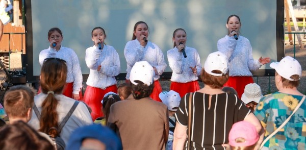 Более полутора тысяч нижегородцев посетили праздники «Всем двором» за первую неделю проекта Более полутора тысяч нижегородцев посетили праздники «Всем двором» за первую неделю проекта