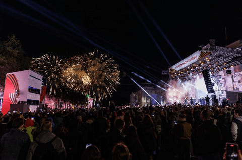 Дина и Арина Аверины выступят в шоу Авербуха ко Дню Победы в Нижнем Новгороде