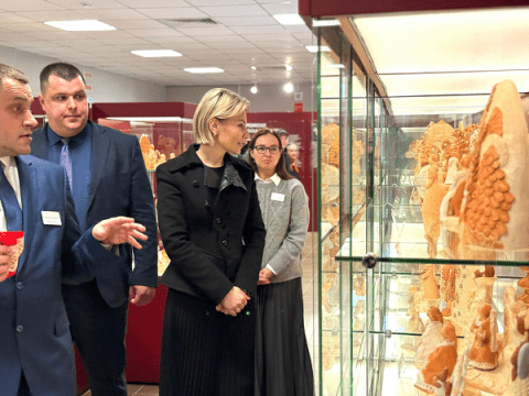 Глава нижегородского Минкульта Суханова открыла музей в Дивееве