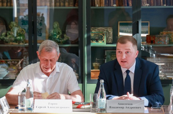 Совет по сохранению русского языка при городской Общественной палате начнёт работу в Нижнем Новгороде Совет по сохранению русского языка при городской Общественной палате начнёт работу в Нижнем Новгороде