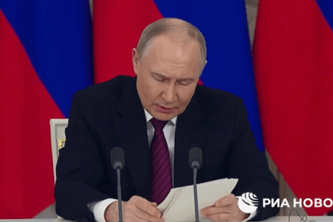 Владимир Путин выступил с ночным заявлением об Украине