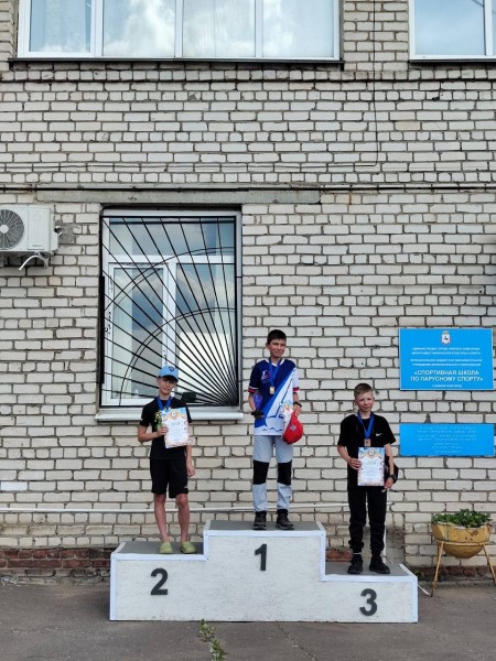 Пятьдесят юных яхтсменов приняли участие в Первенстве Нижнего Новгорода по парусному спорту Пятьдесят юных яхтсменов приняли участие в Первенстве Нижнего Новгорода по парусному спорту