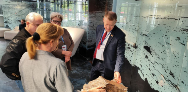 Делегация Республики Беларусь посетила Нижегородский планетарий имени Г.М. Гречко Делегация Республики Беларусь посетила Нижегородский планетарий имени Г.М. Гречко