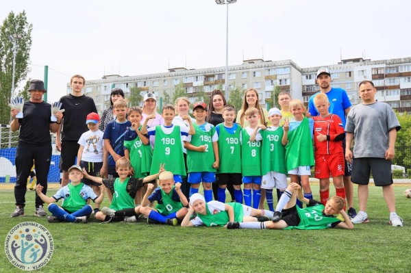 Команда школы № 190 стала победителем фестиваля школьных лиг по футболу Команда школы № 190 стала победителем фестиваля школьных лиг по футболу