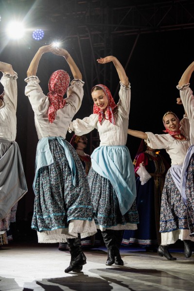 Почти 100 часов культуры: концерты, спектакли, мастер-классы, выставки и круглые столы провели в Абхазии нижегородские деятели культуры Почти 100 часов культуры: концерты, спектакли, мастер-классы, выставки и круглые столы провели в Абхазии нижегородские деятели культуры