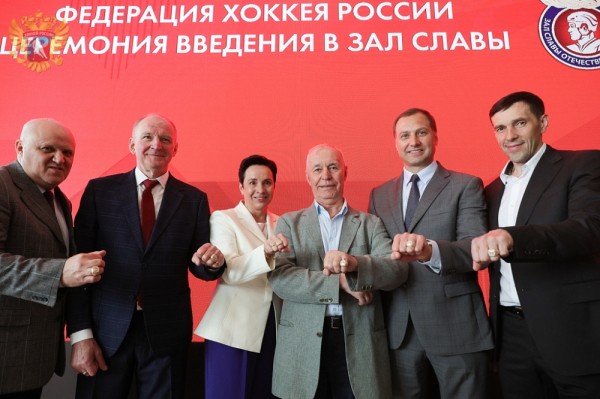 Ветерана «Торпедо» Юрия Фёдорова ввели в Зал славы отечественного хоккея Ветерана «Торпедо» Юрия Фёдорова ввели в Зал славы отечественного хоккея