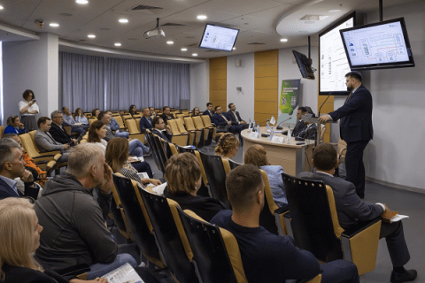 Предпринимателям региона рассказали об изменениях в сфере энергоснабжения Предпринимателям региона рассказали об изменениях в сфере энергоснабжения