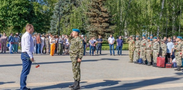 В военно-патриотическом лагере «Хочу стать десантником» стартовала третья смена