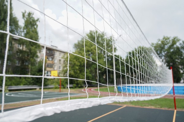 Две многофункциональные спортивные площадки появились по проекту «Вам решать!» в Московском районе Две многофункциональные спортивные площадки появились по проекту «Вам решать!» в Московском районе