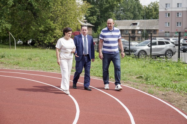 Две многофункциональные спортивные площадки появились по проекту «Вам решать!» в Московском районе Две многофункциональные спортивные площадки появились по проекту «Вам решать!» в Московском районе