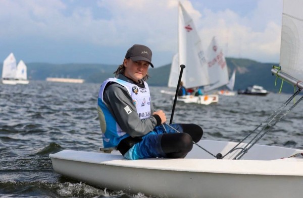 Юные нижегородские яхтсмены Никита Котов и Платон Иконников стали призерами Всероссийских соревнований по парусному спорту Юные нижегородские яхтсмены Никита Котов и Платон Иконников стали призерами Всероссийских соревнований по парусному спорту