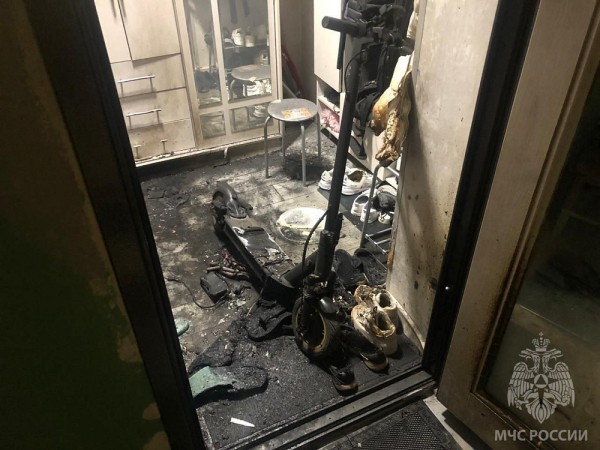 Новый электросамокат едва не спалил квартиру в Сормове