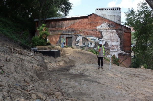 Зуб молодого мамонта найден при раскопках в центре Нижнего Новгорода Зуб молодого мамонта найден при раскопках в центре Нижнего Новгорода