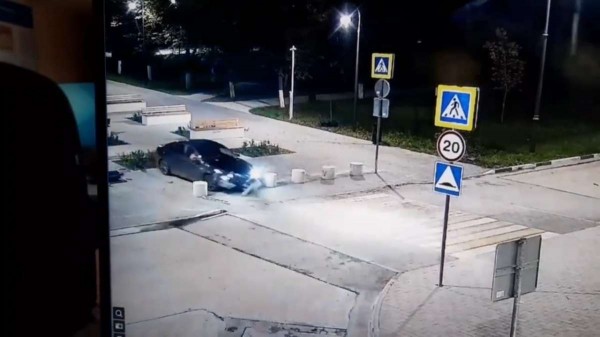 Арестован водитель, разгромивший бульвар Победы в Дзержинске Арестован водитель, разгромивший бульвар Победы в Дзержинске