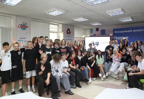 «Ростелеком» показал «Историю нашей Победы» в детских лагерях Нижегородской области «Ростелеком» показал «Историю нашей Победы» в детских лагерях Нижегородской области