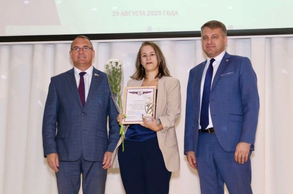 Более 700 педагогов приняли участие в августовской конференции в Советском районе Более 700 педагогов приняли участие в августовской конференции в Советском районе