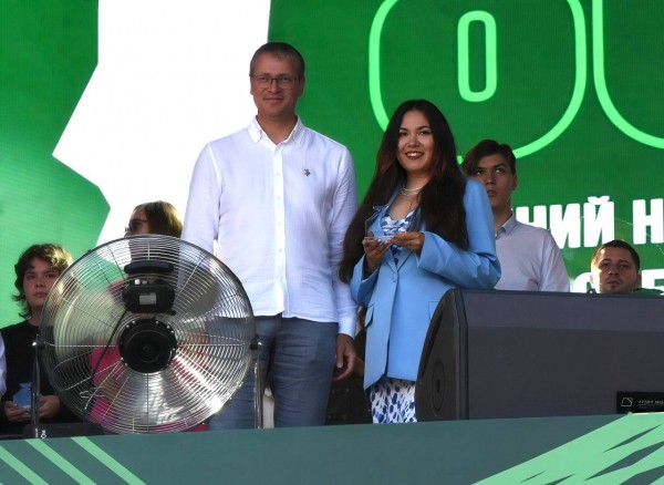 Портреты 38 молодых лидеров Автозаводского района украсят Аллею молодежи в Нижнем Новгороде Портреты 38 молодых лидеров Автозаводского района украсят Аллею молодежи в Нижнем Новгороде