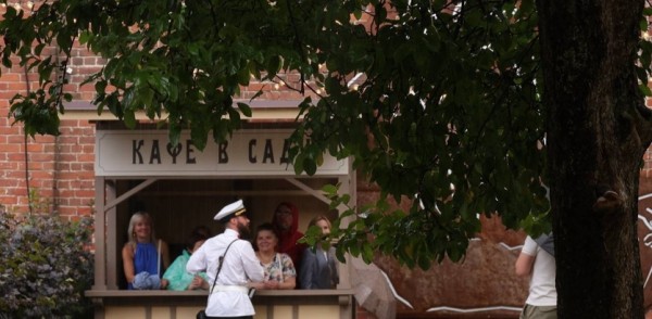 В Нижнем Новгороде почти 6 000 человек посетили бесплатные экскурсии с городовыми с мая по август В Нижнем Новгороде почти 6 000 человек посетили бесплатные экскурсии с городовыми с мая по август