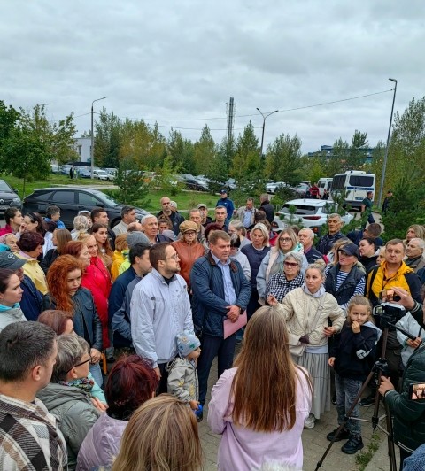 Жители Мещеры записали видеообращение Владимиру Путину Жители Мещеры записали видеообращение Владимиру Путину