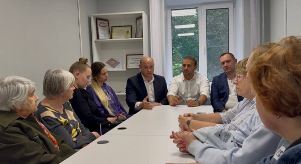 Очередная встреча с жителями соседних со стадионом «Водник» домов прошла сегодня в ТОС