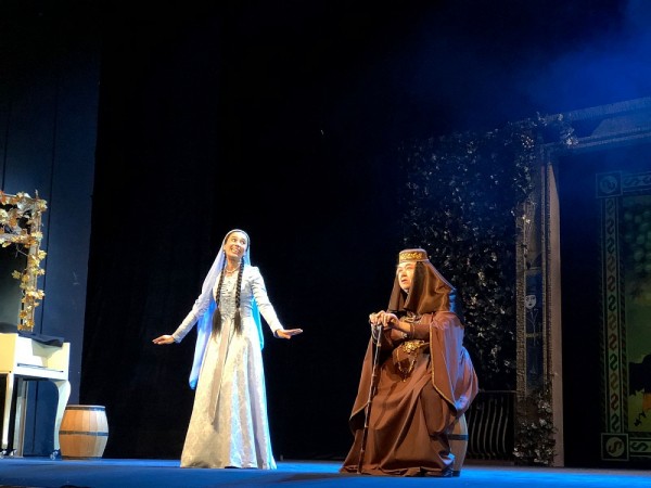 Премьера спектакля «Ханума» состоялась в Нижнем Новгороде Премьера спектакля «Ханума» состоялась в Нижнем Новгороде