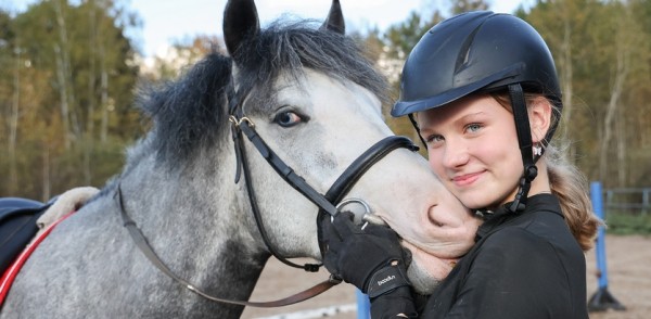 Более 50 юных нижегородцев примут участие в ежегодном Кубке по конкуру городского зооцентра «Надежда» Более 50 юных нижегородцев примут участие в ежегодном Кубке по конкуру городского зооцентра «Надежда»