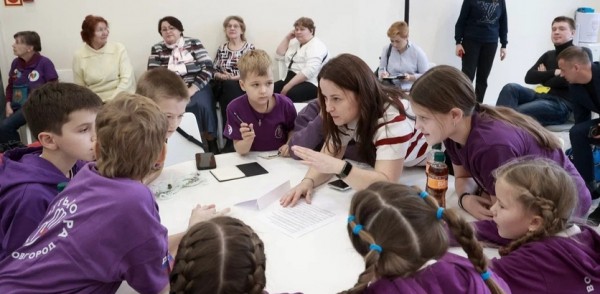 60 нижегородских школьников презентовали свои проекты на «Форуме юных новаторов» 60 нижегородских школьников презентовали свои проекты на «Форуме юных новаторов»