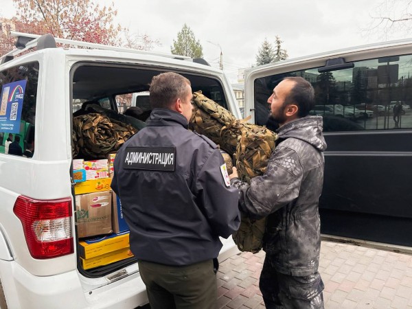 Гуманитарный груз и технику отправили жители Канавинского района в зону проведения СВО