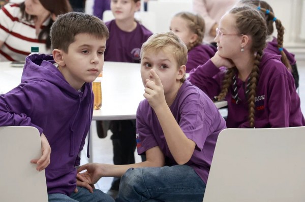 60 нижегородских школьников презентовали свои проекты на «Форуме юных новаторов» 60 нижегородских школьников презентовали свои проекты на «Форуме юных новаторов»