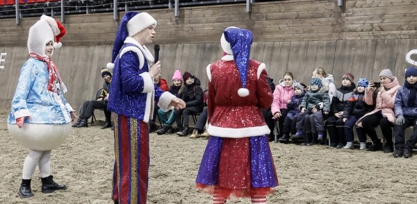 Масштабное костюмированное конное шоу и праздничное представление пройдут в городском зооцентре «Надежда» 6 декабря Масштабное костюмированное конное шоу и праздничное представление пройдут в городском зооцентре «Надежда» 6 декабря