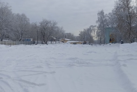 Нижегородцы массово паркуют автомобили на месте снесенного «Электрона»