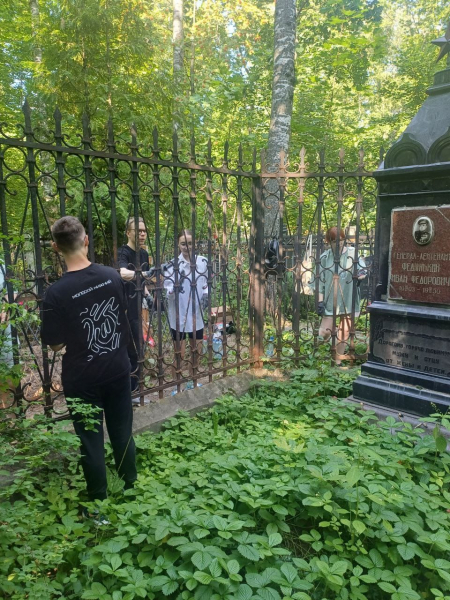 Более 500 захоронений участников Великой Отечественной войны благоустроены в рамках акции «Чистый Нижний» Более 500 захоронений участников Великой Отечественной войны благоустроены в рамках акции «Чистый Нижний»