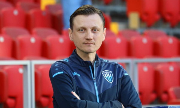 Девять тренеров за семь лет: кто пытался спасти ФК "Пари НН" Девять тренеров за семь лет: кто пытался спасти ФК "Пари НН"