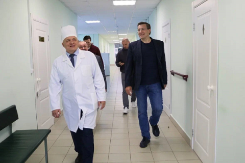 Никитин побывал в Ваде и обсудил ремонт ЦРБ и состояние озера Никитин побывал в Ваде и обсудил ремонт ЦРБ и состояние озера