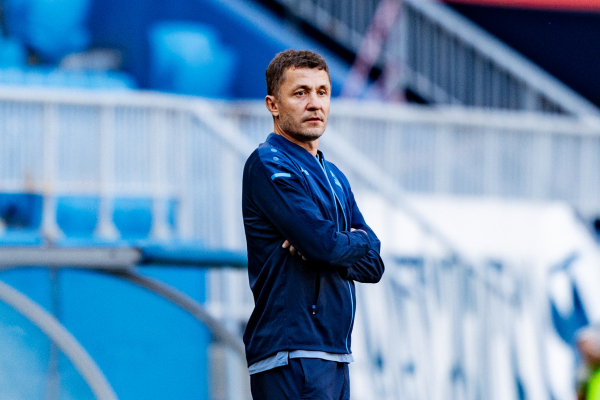 Девять тренеров за семь лет: кто пытался спасти ФК "Пари НН" Девять тренеров за семь лет: кто пытался спасти ФК "Пари НН"