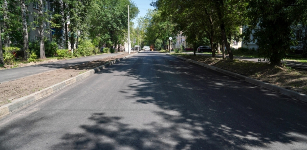 Дорогу и тротуар на улице Ватутина отремонтировали после обращения нижегородки к главе города Юрию Шалабаеву Дорогу и тротуар на улице Ватутина отремонтировали после обращения нижегородки к главе города Юрию Шалабаеву