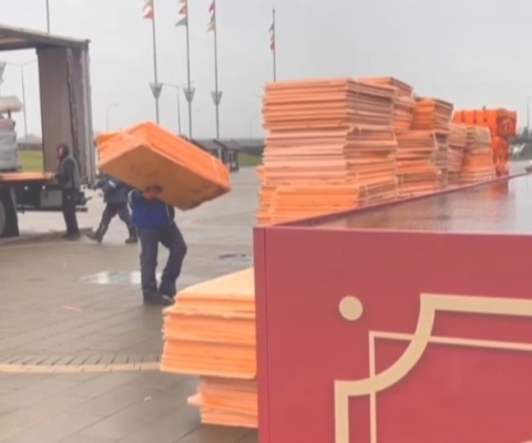 Каток заработает на Нижегородской ярмарке 12 декабря Каток заработает на Нижегородской ярмарке 12 декабря