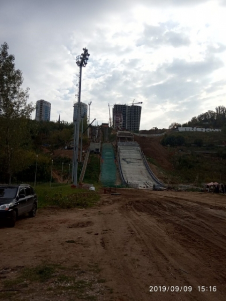 Завершается подготовка сметы для реконструкции трамплинов в Кузнечихе Завершается подготовка сметы для реконструкции трамплинов в Кузнечихе